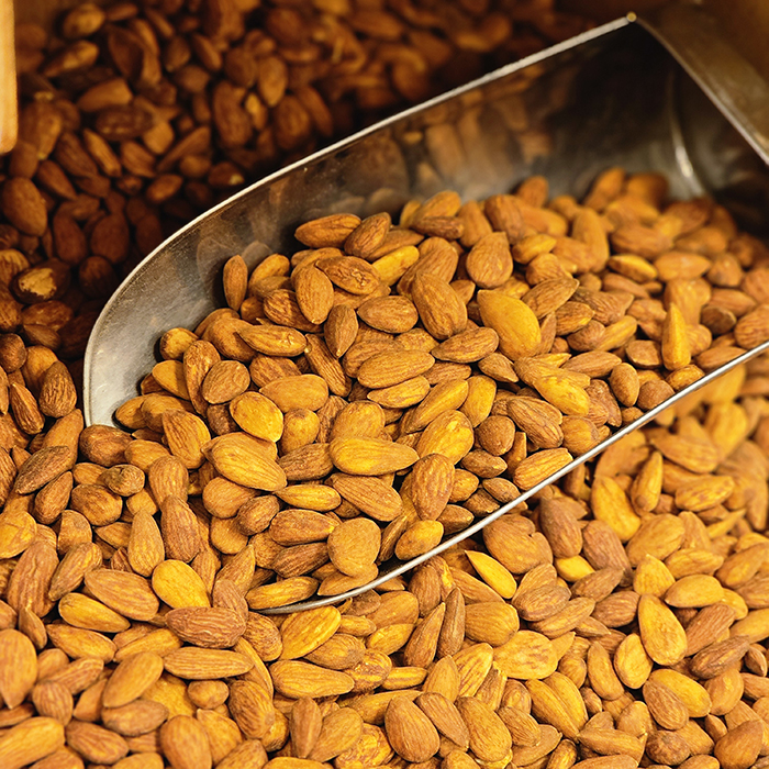 مغز بادام ایرانی فوق ممتاز تواضع اصل *